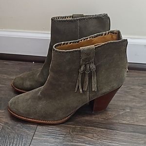 High heel ankle booties